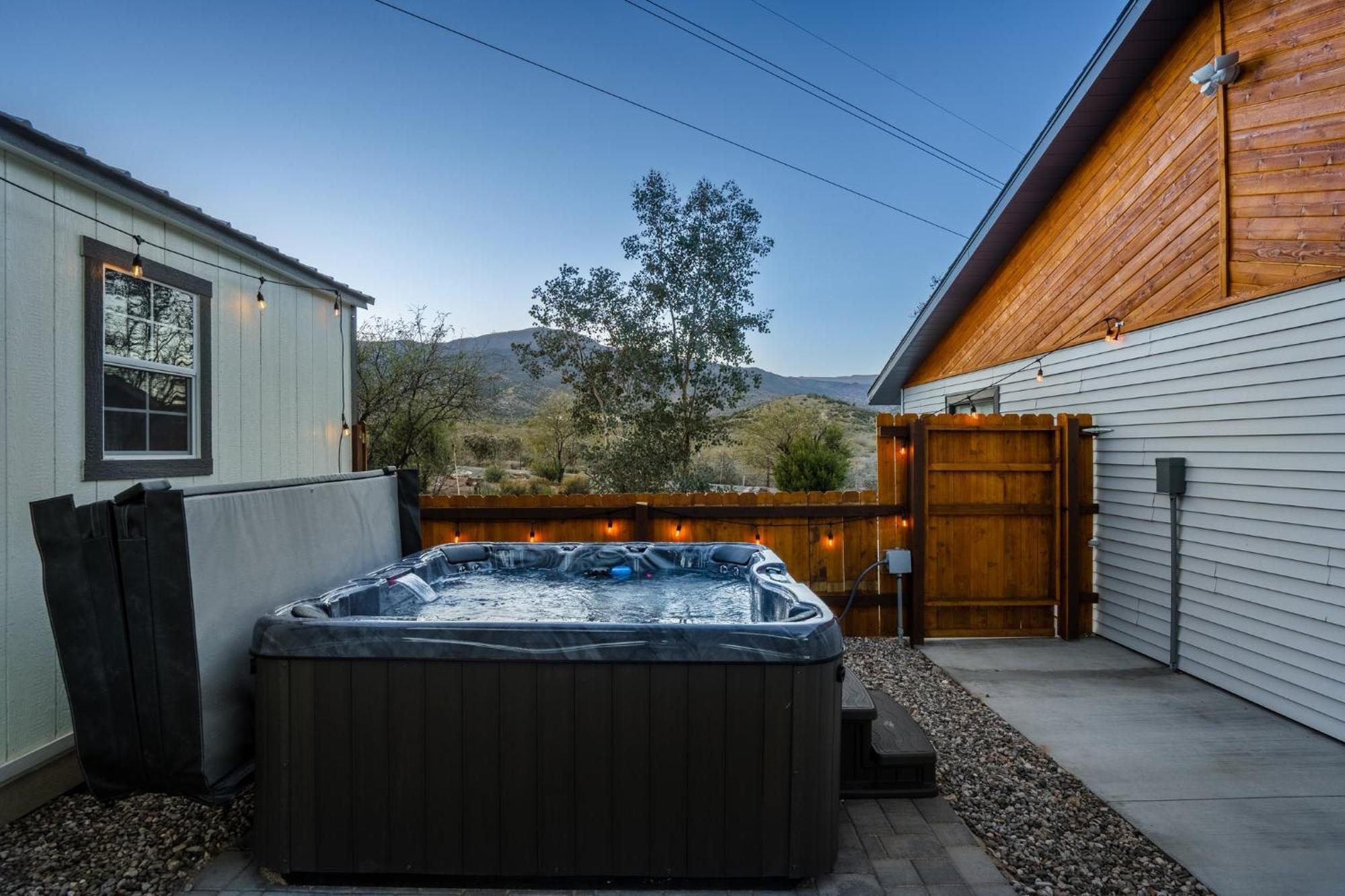 Mountainview Zen Retreat With Hot Tub, Game Room, Close To Old Town คอตตอนวูด ภายนอก รูปภาพ