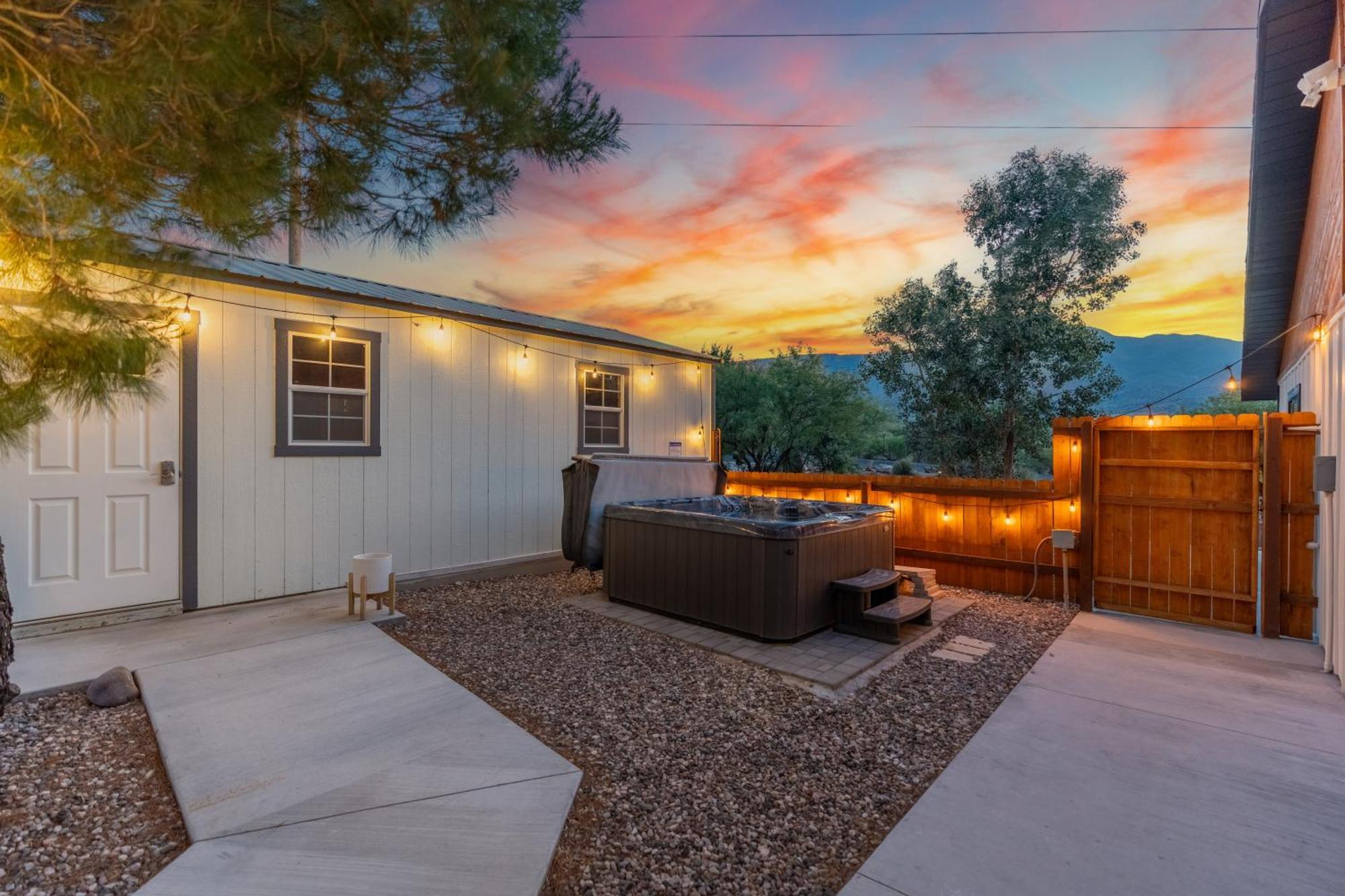Mountainview Zen Retreat With Hot Tub, Game Room, Close To Old Town คอตตอนวูด ภายนอก รูปภาพ